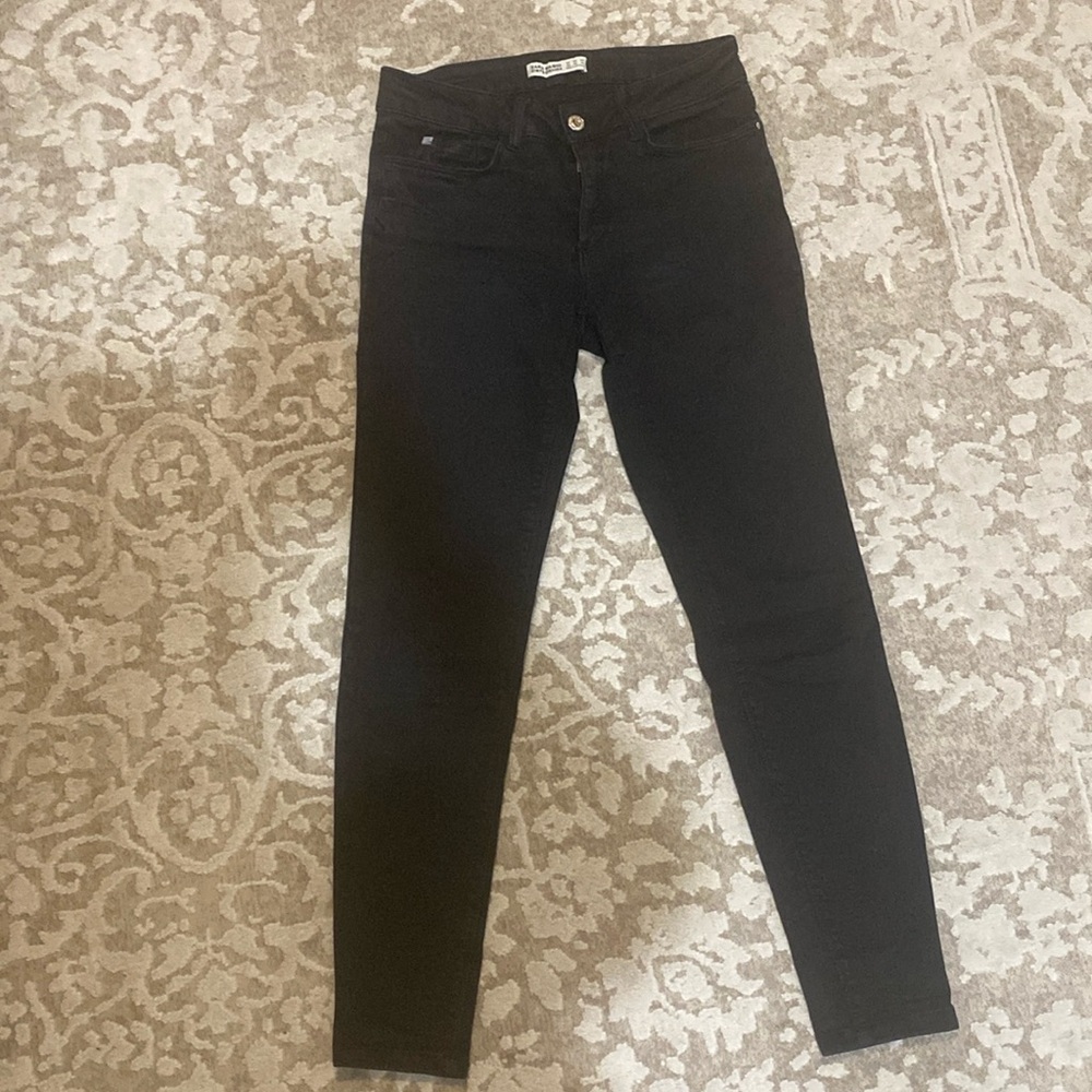 Zara Basic Black High Rise Skinny Jeans